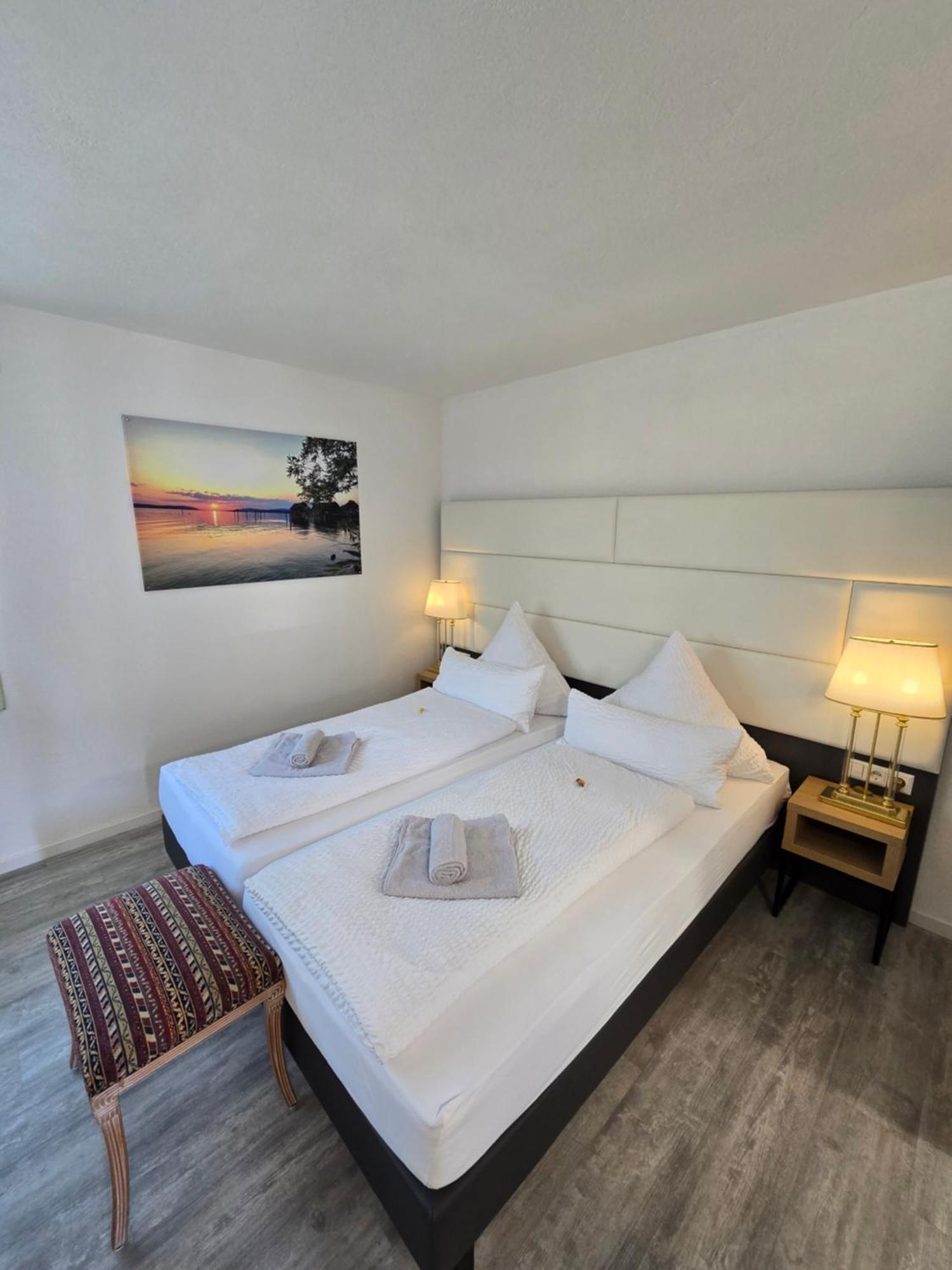 Bodensee Sunshine Zimmer & Apts. Uhldingen-Muehlhofen Exterior photo